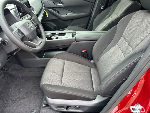 New 2026 Nissan Rogue SV w/ Cold Weather Package image 9