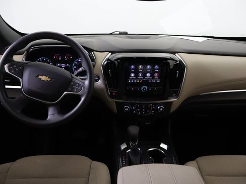 Used 2023 Chevrolet Traverse LS FWD image 15