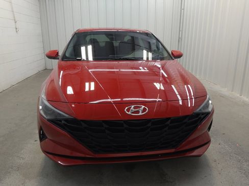 Used 2022 Hyundai Elantra SEL FWD image 14