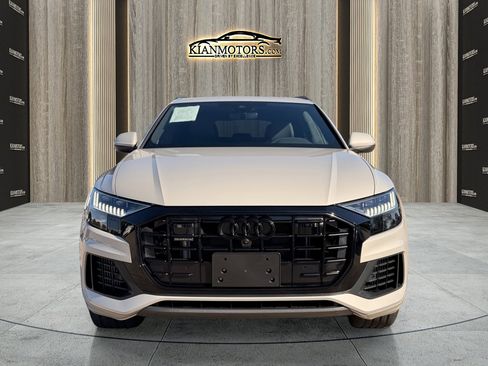 Used 2023 Audi Q8 Premium w/ Convenience Package image 2