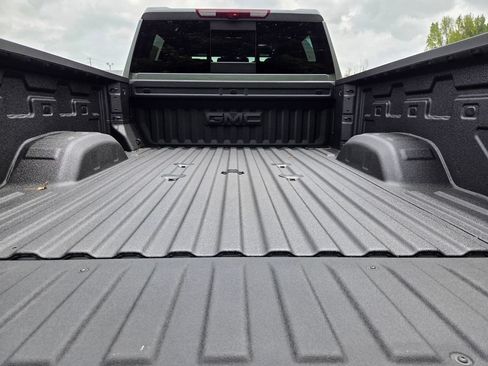 New 2026 GMC Sierra 2500 Denali Ultimate AWD/4WD image 21