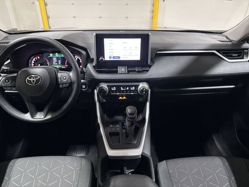 Used 2024 Toyota RAV4 XLE FWD image 10