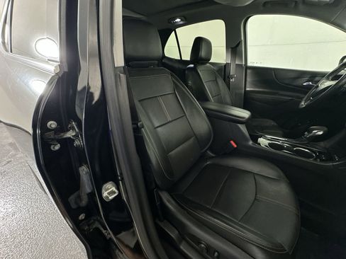 Used 2023 Chevrolet Equinox Premier image 27