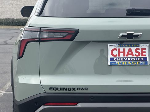 New 2026 Chevrolet Equinox ACTIV w/ Convenience Package III image 7