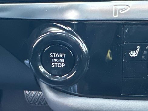 New 2026 Nissan Pathfinder SL w/ SL Premium Package AWD/4WD image 35