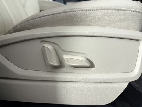 Used 2022 Audi Q5 2.0T Premium Plus w/ Premium Plus Package image 29