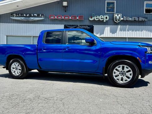 Used 2024 Nissan Frontier SV w/ Technology Package image 1