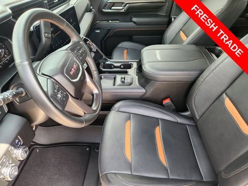 Used 2024 GMC Sierra 2500 AT4 w/ AT4 Premium Plus Package AWD/4WD image 12