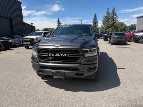 Used 2019 RAM 1500 Laramie w/ Sport Appearance Package AWD/4WD image 3