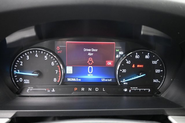 Used 2022 Ford Explorer XLT w/ Equipment Group 202A AWD/4WD image 23