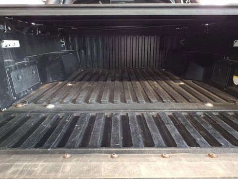 Used 2017 Toyota Tacoma TRD Sport image 6