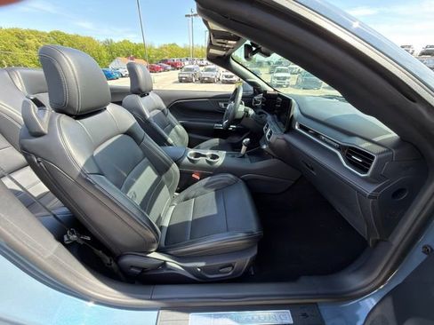 Used 2025 Ford Mustang Premium RWD image 10