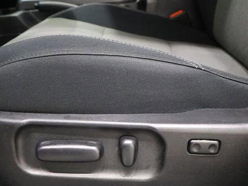 Used 2023 Toyota Tacoma TRD Sport image 18