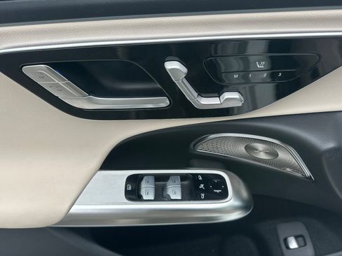 Certified 2025 Mercedes-Benz E 350 Sedan image 11