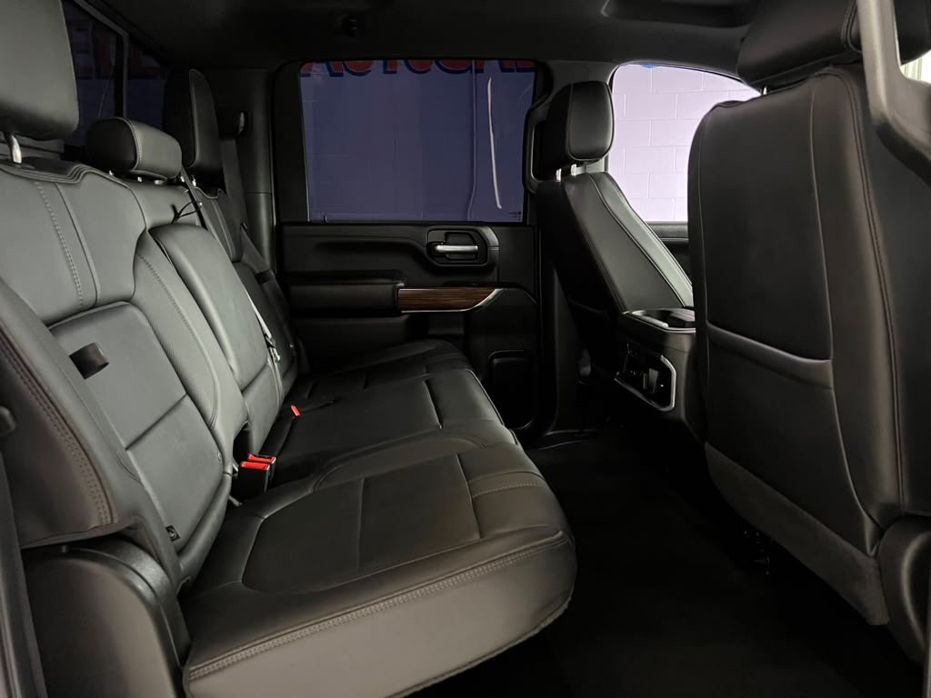 Used 2022 Chevrolet Silverado 2500 High Country AWD/4WD image 19
