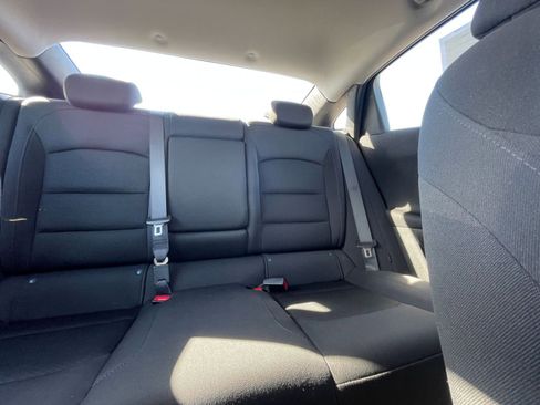 Used 2023 Chevrolet Malibu LT image 37