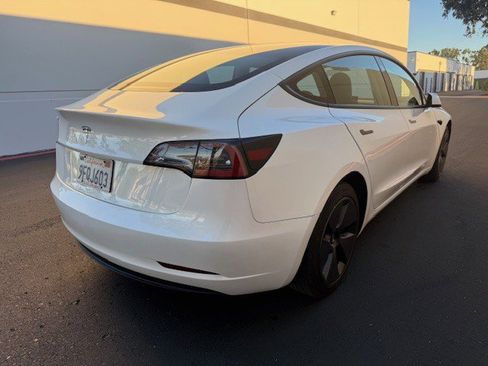 Used 2023 Tesla Model 3 Standard Range image 3