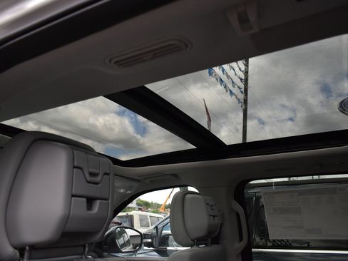 New 2026 Ford Expedition Max Platinum AWD/4WD image 21