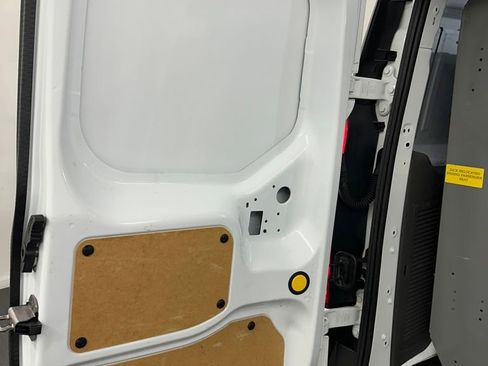 Used 2020 Ford Transit Connect XL image 23