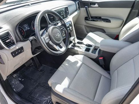 Certified 2020 Kia Sportage EX FWD image 16