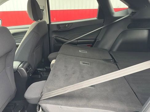 Used 2022 Ford Escape SE w/ Convenience Package image 37