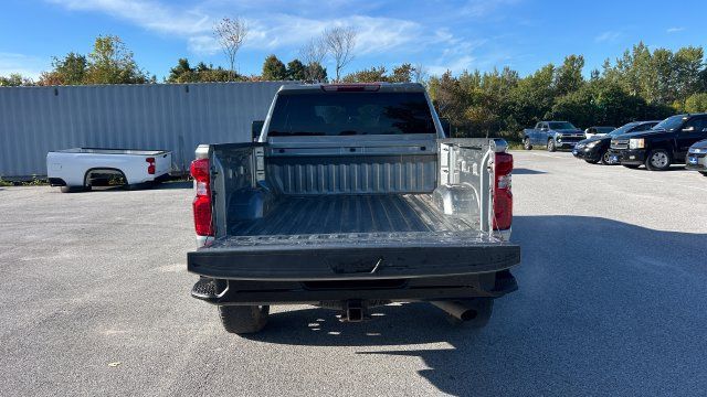Used 2024 Chevrolet Silverado 2500 Custom w/ Custom Convenience Package AWD/4WD image 5