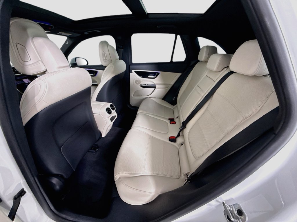 Certified 2026 Mercedes-Benz GLC 300 4MATIC image 21