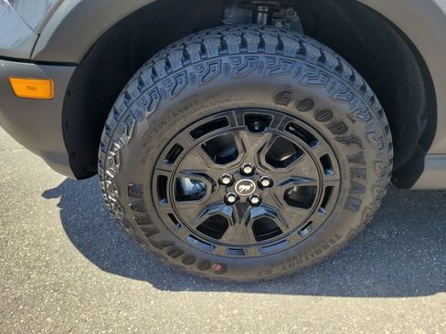 Used 2025 Ford Bronco Sport Badlands w/ Sasquatch Badlands Package AWD/4WD image 6