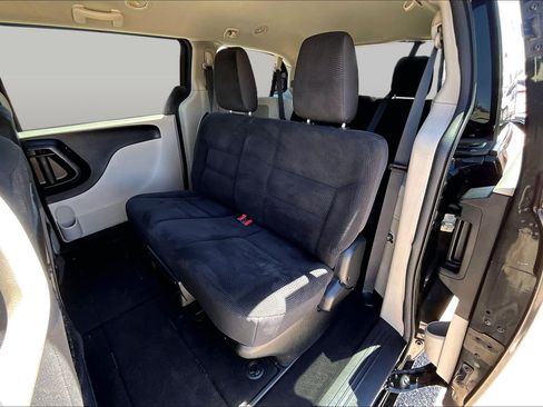 Used 2019 Dodge Grand Caravan SE w/ UConnect Hands-Free Group FWD image 26
