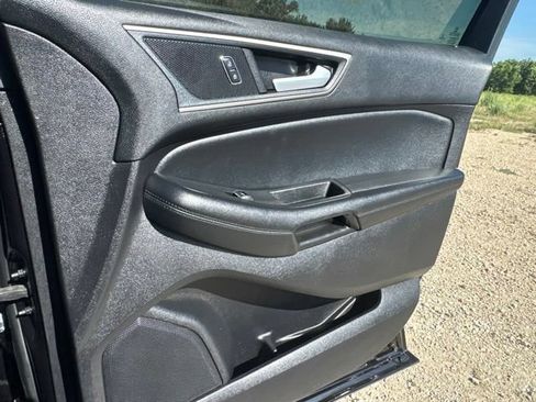 Used 2021 Ford Edge SEL FWD image 17