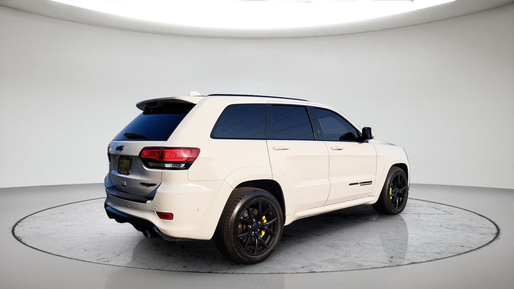Used 2018 Jeep Grand Cherokee Trackhawk AWD/4WD image 3