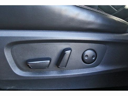 Certified 2023 Nissan Pathfinder Platinum image 25