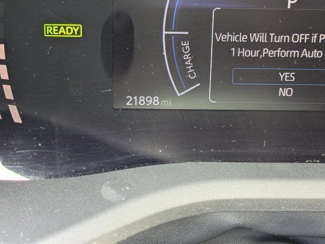 Used 2025 Toyota Camry SE w/ Convenience Package FWD image 25