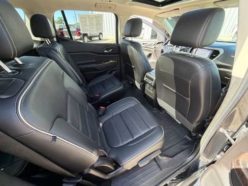 Used 2023 GMC Acadia Denali w/ Black Diamond Edition AWD/4WD image 29