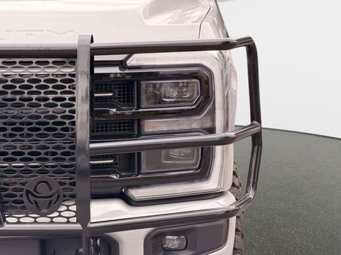 Used 2026 Ford F250 Platinum AWD/4WD image 9