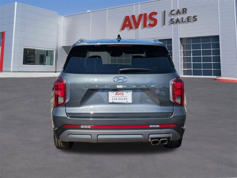 Used 2025 Hyundai Palisade Limited image 7