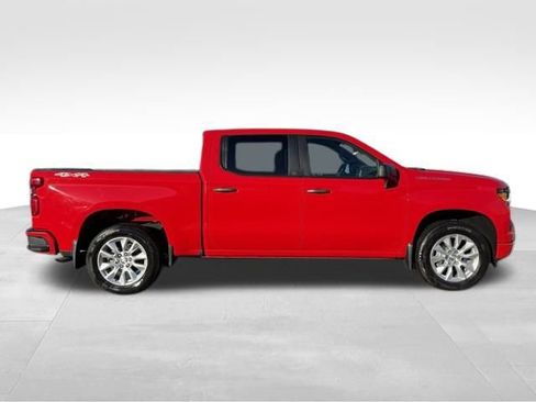 Used 2023 Chevrolet Silverado 1500 Custom image 8