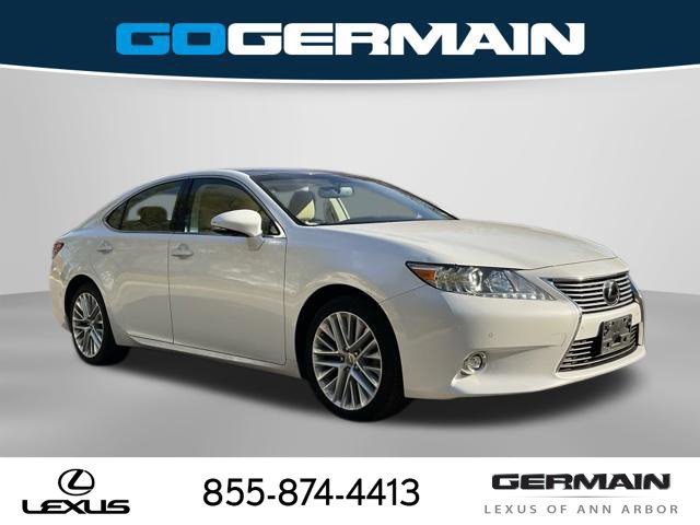 Used 2015 Lexus ES 350 w/ Ultra Luxury Package FWD image 10