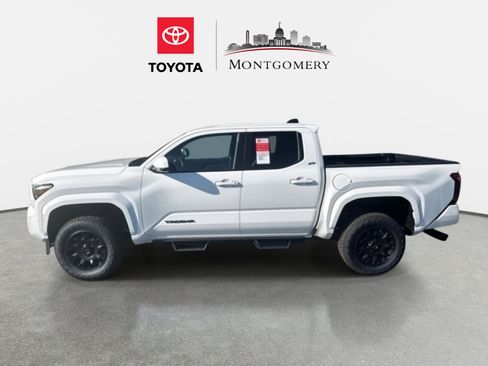 New 2025 Toyota Tacoma SR5 RWD image 3