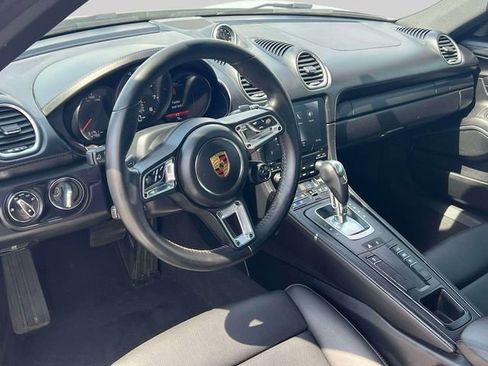 Used 2021 Porsche 718 Cayman image 17