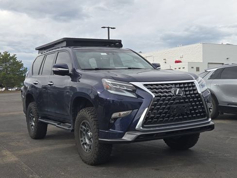 Used 2023 Lexus GX 460 Premium AWD/4WD image 3