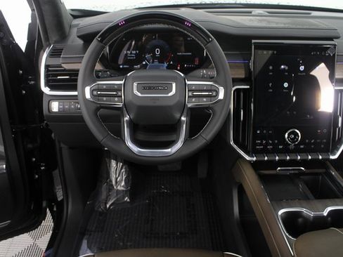 New 2026 GMC Acadia Denali Ultimate image 13