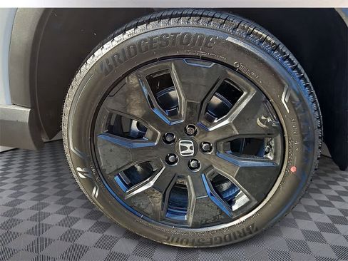 New 2026 Honda Pilot Black Edition image 5