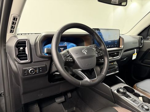 New 2025 Ford Bronco Sport Outer Banks image 14