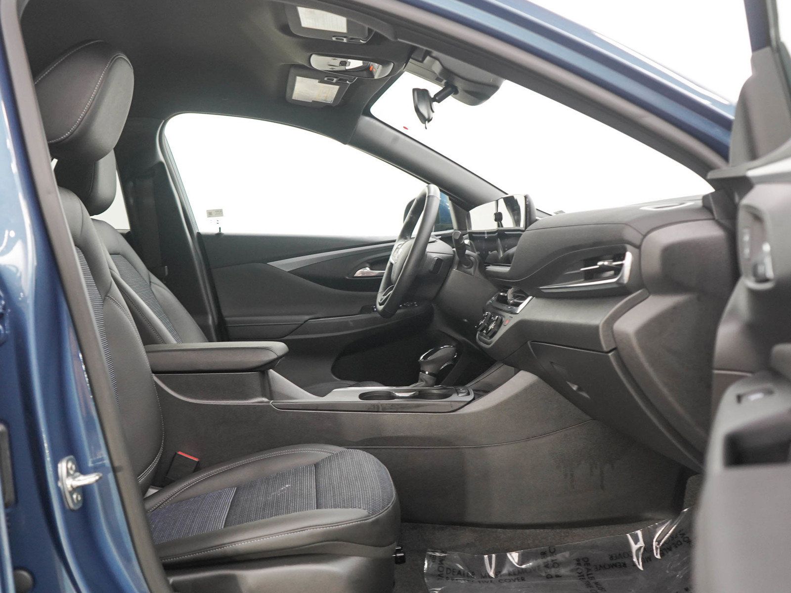 Used 2025 Buick Envista Preferred w/ Convenience I Package FWD image 11