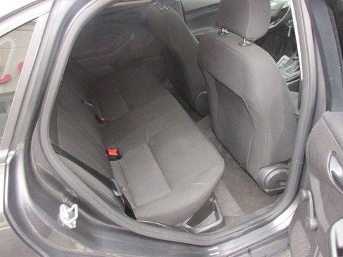 Used 2018 Ford Focus S FWD image 21