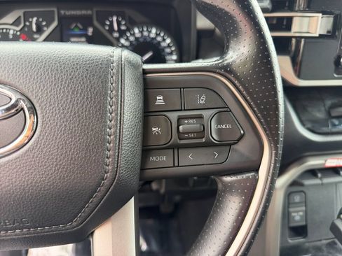 Used 2025 Toyota Tundra SR5 AWD/4WD image 19