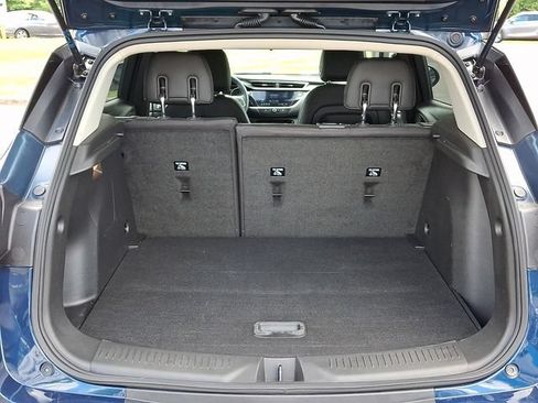 Used 2023 Buick Encore GX Preferred w/ Cold Weather Comfort Package FWD image 29
