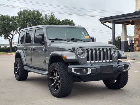 Used 2019 Jeep Wrangler Unlimited Sahara AWD/4WD image 1