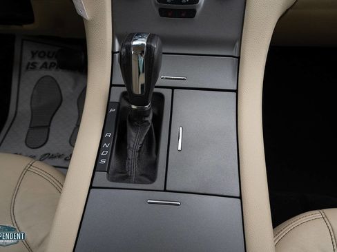 Used 2013 Ford Taurus SEL image 14